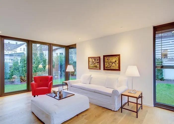 Elisabeth Garni Hotel 3*